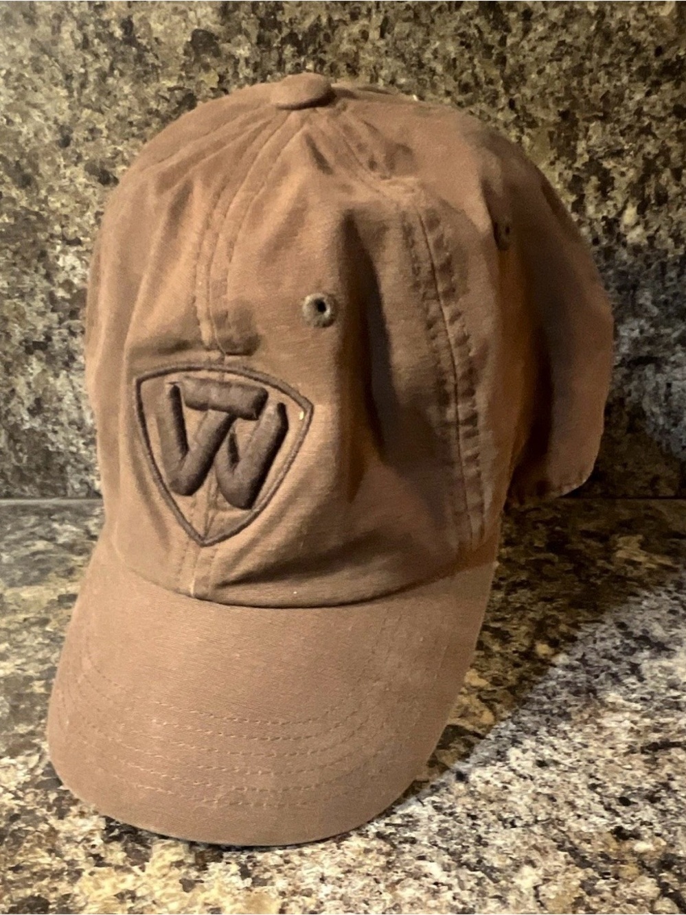 Top of the World Washington Huskies Ballcap
